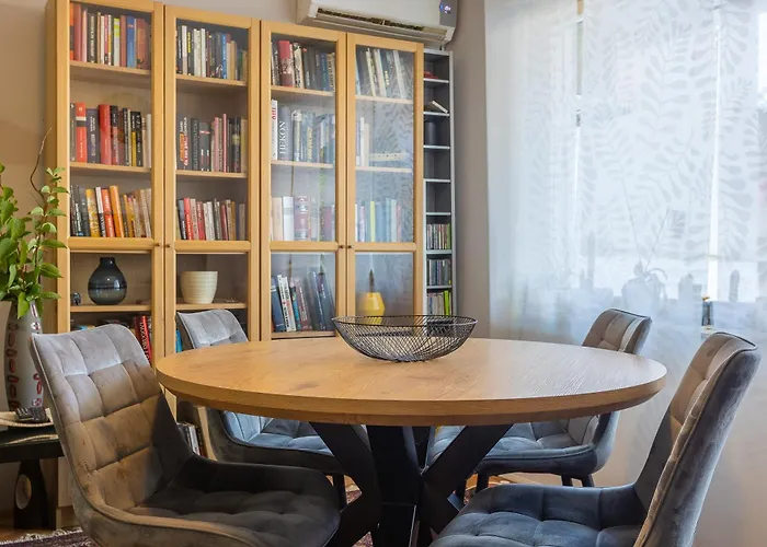 Manu Apartment